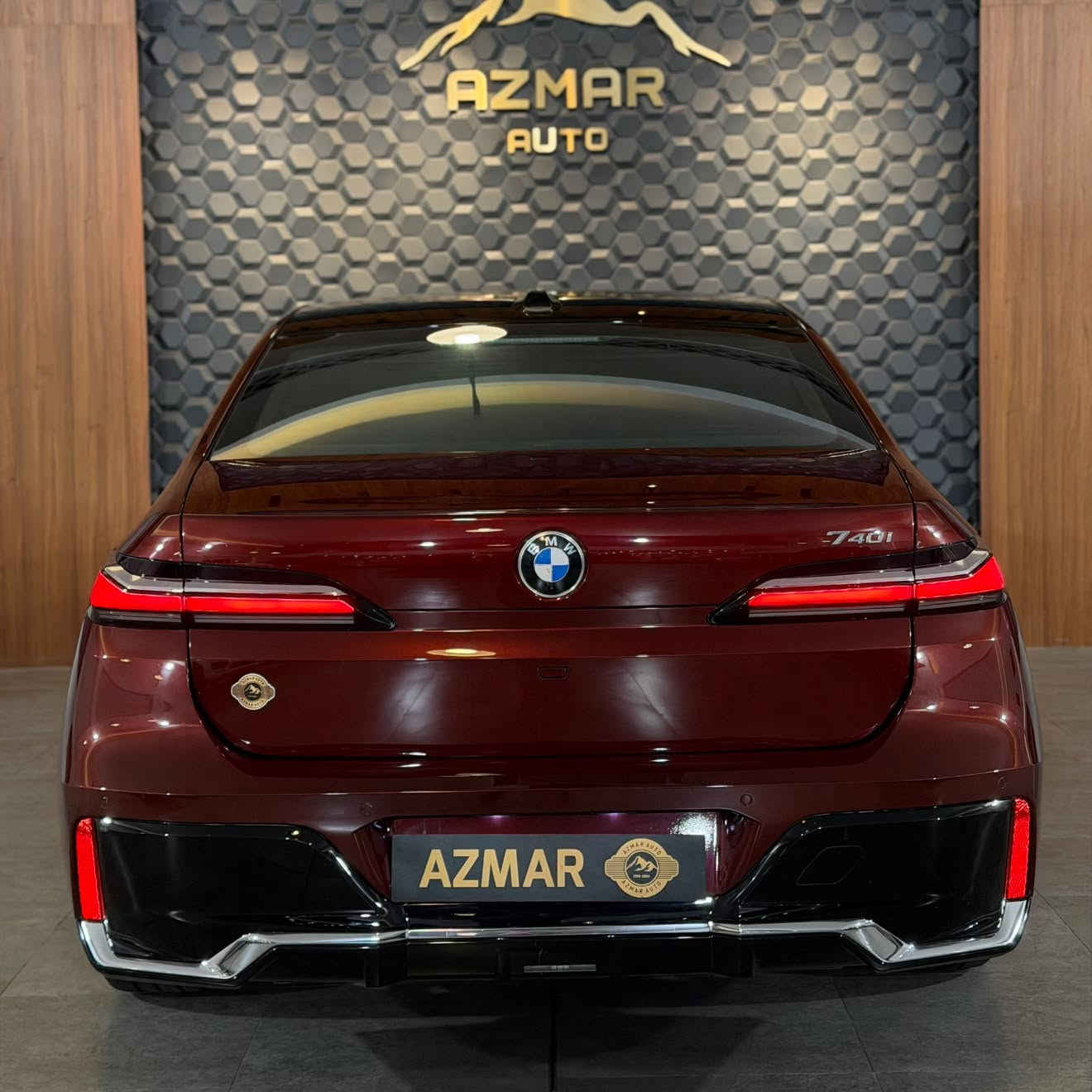 فخر الصناعة الالمانية🇩🇪
BMW 740i (2025)🔥

‎ماشية : 20 الف ✅
لون اكثر من مميز دم الغزال🩸 داخل كريمي

‎مواصفات السيارة فول الفول 

ابواب شفط

بنوراما Sky lounge

جكات

سماعات Bowers & wilkins

داتاشو

ناضور بيها

‎تشغيل عن بعد

رادار امامي و خلفي

اوتو بارك

٤ كامرات

صندوك شفط

انارة كرستالة متعددة الالوان

كشنات جلد 

كشنات تدفئة و تبريد

ستيرن هيتر

كشنات كهربائي

كشنات ميموري

ويالة M بلادية

ستيرن M بلادية

شاشة بالابواب الخلفية(تحكم مواصفات السيارة)

تصاميم (My mode) تبديل الاوضاع

اوتو هولد

تحكمات كامل الستيرن

تغير اشكال الكيج

مواصفاتها متخلص و بعد هواية متنذكر

السعر : 795$ ورقة

للاستفسار : ***********

العنوان : السليمانية المعارض الجديدة شركة ازمر اوتو معرض رقم ٣٤
