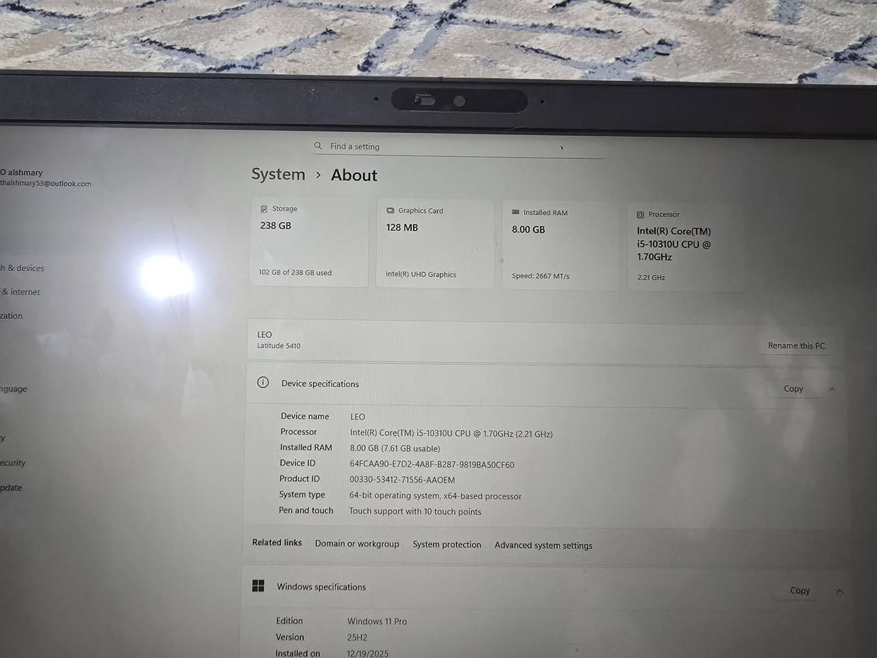 للبيع أو مراوس | لابتوب ديل (Dell Laptop) 💻✨
​💰 السعر: 300 ألف دينار عراقي
​المعالج: الجيل العاشر (10th Gen)
​الشاشة: حجم 13.5 بوصة (لمس - Touch Screen) 🖥️
​الذاكرة (التخزين): 256 جيجابايت SSD
​الرام: 8 جيجابايت
​اللون: رصاصي (Silver / Gray)
​الحالة: نظيف جداً واستخدام مرتب وبحالة ممتازة
​📍 الموقع: الأنبار - الرمادي
​🚗 التوصيل: لا يوجد توصيل (المعاينة والاستلام يد بيد)
​📞 للتواصل والاستفسار: ***********
