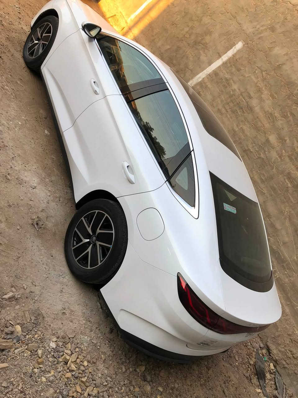 السلام عليك للبيع BYD موديل 2025 فئة جون ال مواصفات 5 كامرات فتحة سقف شحن 120  السعر ٢٦٣٠٠ للاستفسار الاتصال على الرقم *********** بي واتساب مكان السياره بغداد حي البنوك السياره بسمي ماشية 8 الف كيلومتر كلي
