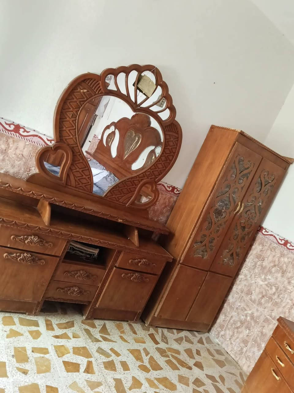 بدون قنصور • غرفة نوم
