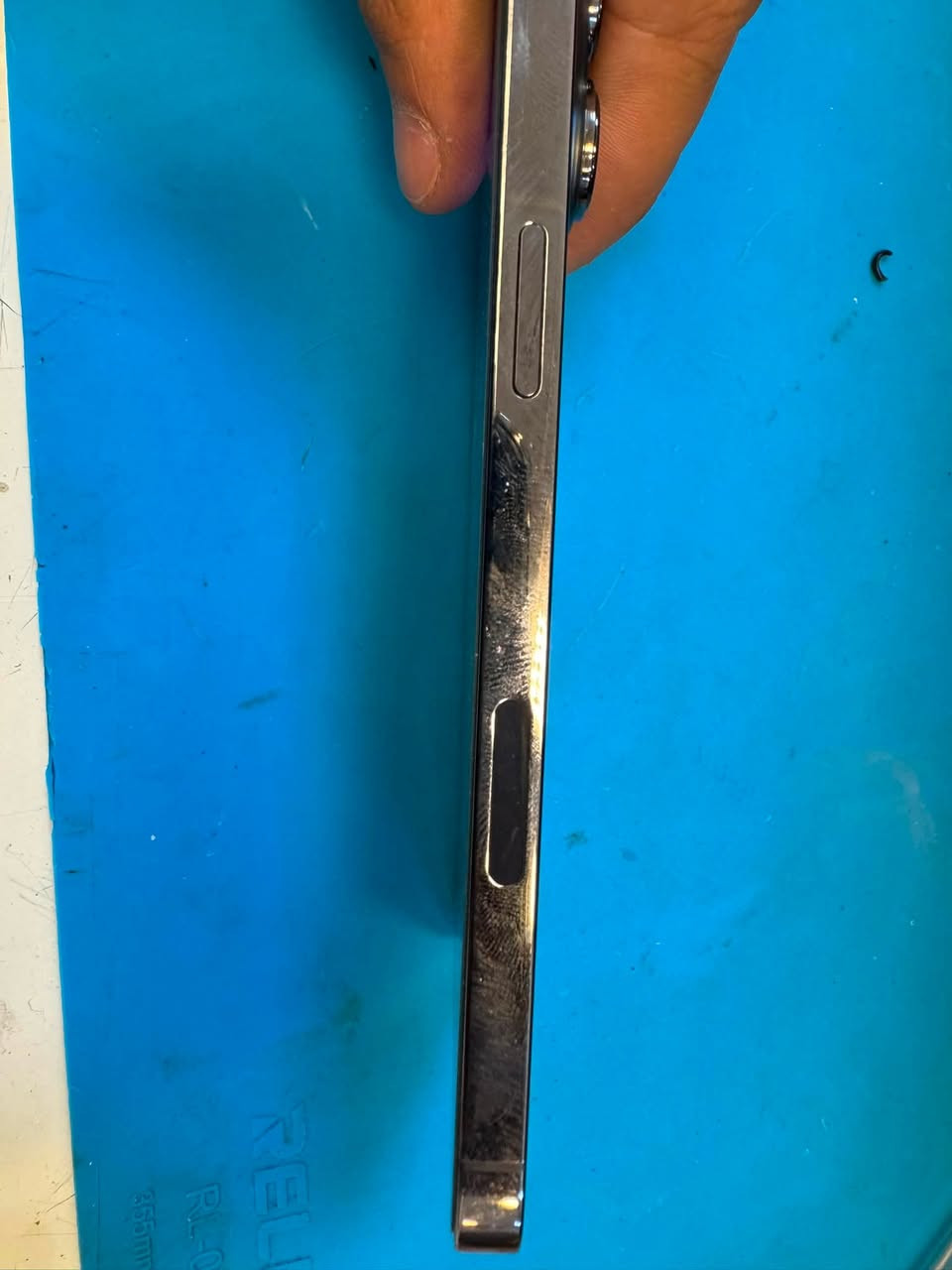 شاشه اصلي فول ✅
13 برو ماكس
ذاكره 256
بطاريه /84
جهاز بلادي فول فول 
مبدل شاشه اصلي ✅
سعر /580
ابو غريب/***********
