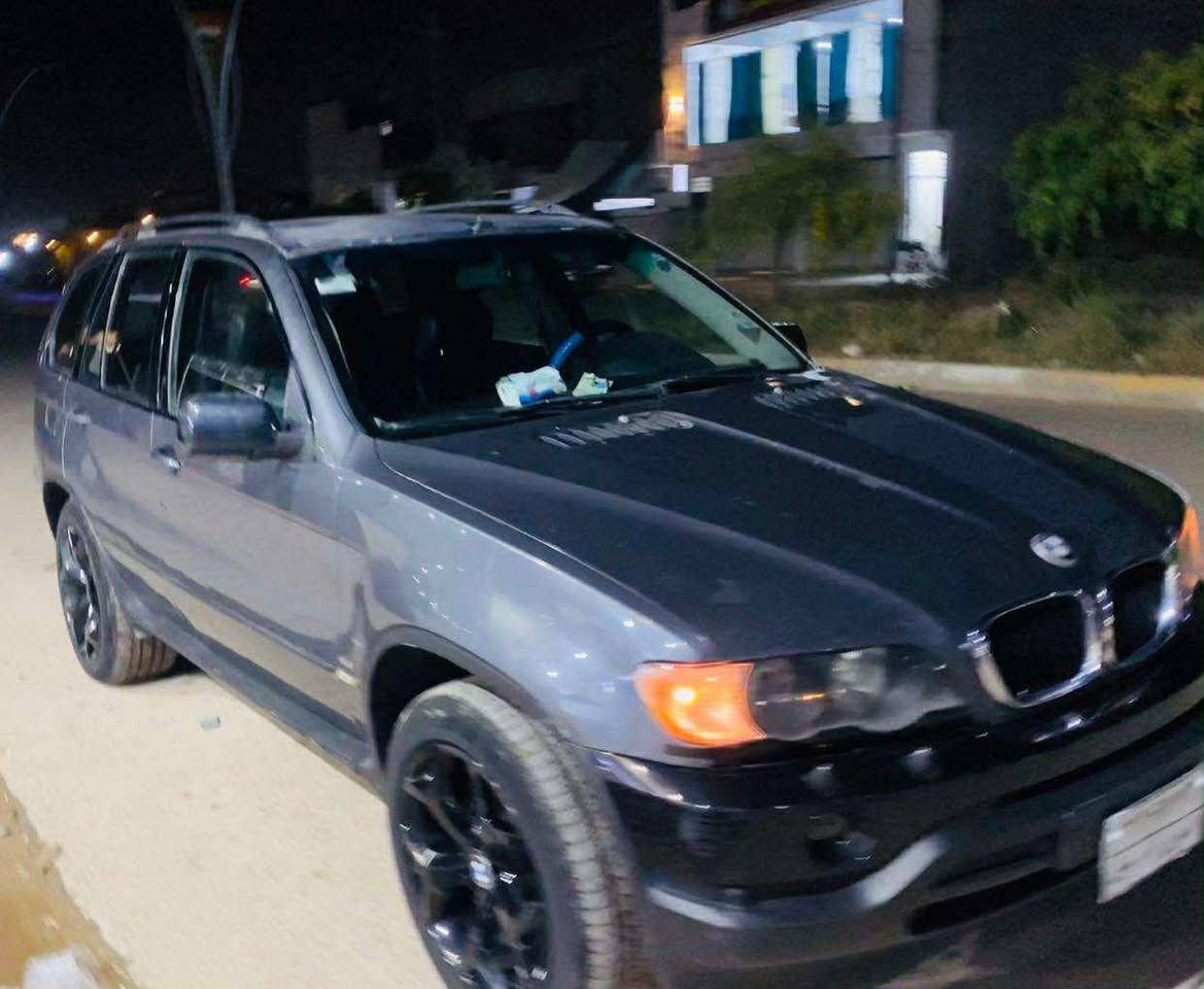 بي ام دبليو X5 2002
V8 

كير نظيف

محرك نظيف

رقم اربيل شرط التحويل

السيارة جاهزة 

مكاني كركوك 

فقط الشراي يتصل

***********مصطفى 

‏‪***********‬‏محمد 

ملاحظه اني مكلف بنشر
