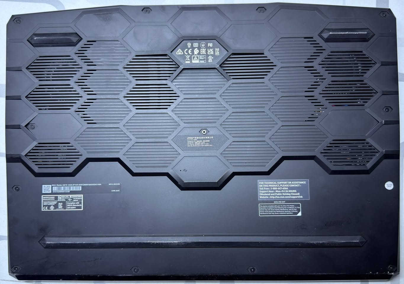 MSI RAIDER GE76 12UEغنية عن التعريف اعلى فئة
Full HD 17.3 شاشة
CPU intal core i9 - 1200h 
RTX 3060 6g 140 w
RAM 16 قابل للزيادة 
Storage 1 TB
Key board SteelSeries معروف بالالعاب
دبل مروحة و تحكم بالاضاءة 
نظيفة جدا استخدام شخصي 
السعر 1.350.000
للتواصل ***********@

نص مكتوب في الصور:
- Settings BaSSAM Local Account Find a setting System Bluetooth & devices Network & internet Personalization Apps Accounts Time & language Gaming Accessibility Privacy & security Windows Update System > About MSI Raider GE76 12UH Rename this PC Device specifications Copy Device name MSI Processor 12th Gen Intel(R) Core(TM) i9-12900H 2.92 GHz Installed RAM 16.0 GB (15.7 GB usable) Device ID 23371BF1-6C1F-4F10-ADFE-513E217FE106 Product ID 00325-80000-00000-AAOEM System type 64-bit operating system, x64-based processor Pen and touch No pen or touch input is available for this display Related links Domain or workgroup System protection Advanced system settings Windows specifications Copy Edition Windows 11 Home Version 22H2 Installed on 9/15/2026 OS build 22621.1105 Experience Windows Feature Experience Pack 1000.22638.1000.0 Microsoft Services Agreement Microsoft Software License Terms Support Copy Website Online support Related Product key and activation Change product key or upgrade your edition of Windows Search D W X 8:06 AM 8/22/2026