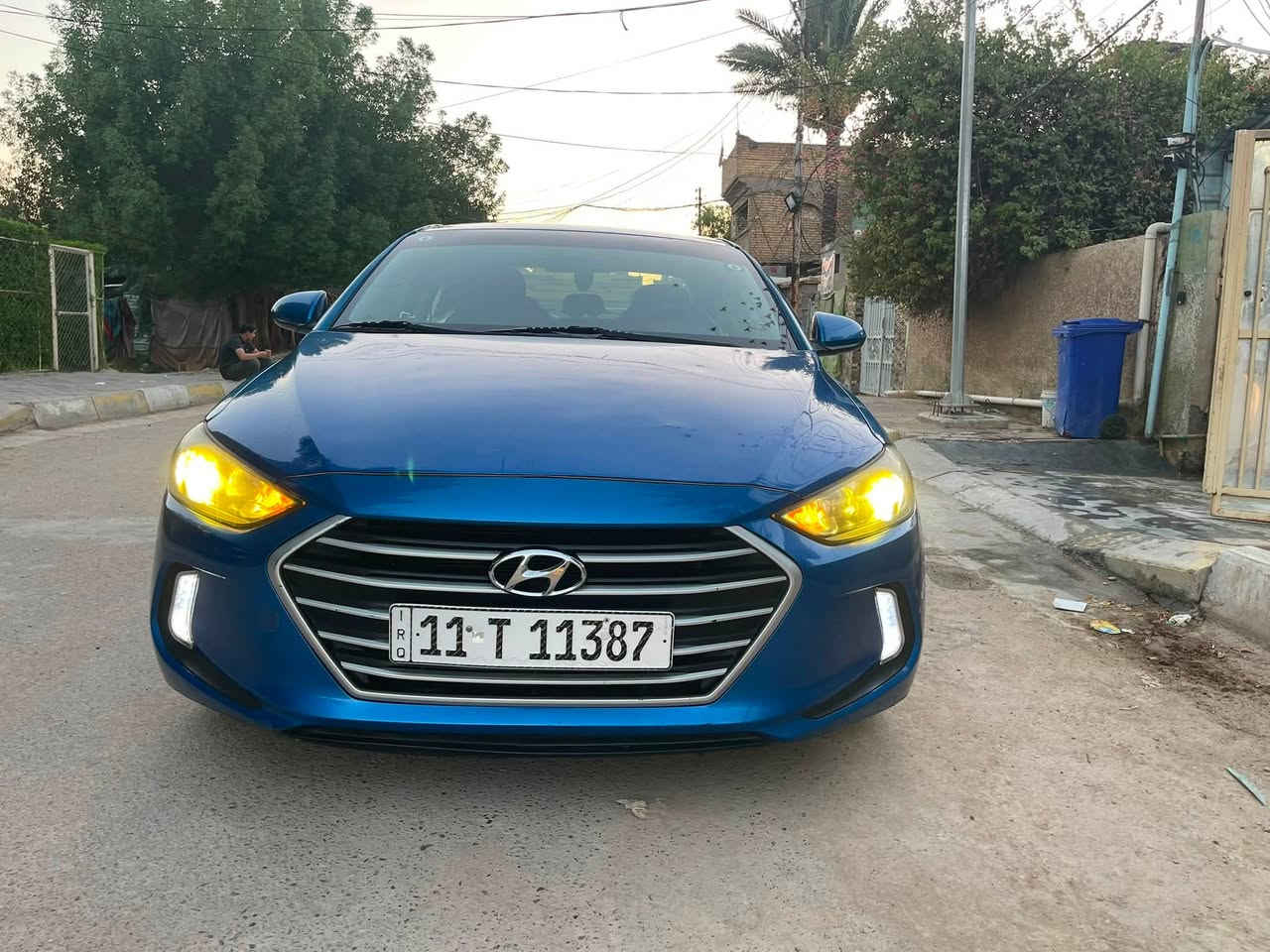 النترا 2017 امريكي 
حادثها شبر من البنيد فقط  و سونارها موجود  
مكينه 2000 دوش گير AT 6 سرعات 
سياره فول عدى الفتحه 
بصمه 
اشاير بالمري 
نقاط عمياء 
مثبت سرعه 
تحكم ستيرن 
كشنات تدفئه 
منضومه تبريد كامله جديده 
تايرات جديده 
السياره كامله من كلشي گير و مكينه مكفول 
السياره ما بيها اي نقوصات 
رقم بغداد 
تحويل مباشر السياره ب اسمي 
 السعر تواصل وياي على الرقم   
و هذا رقمي 
***********
