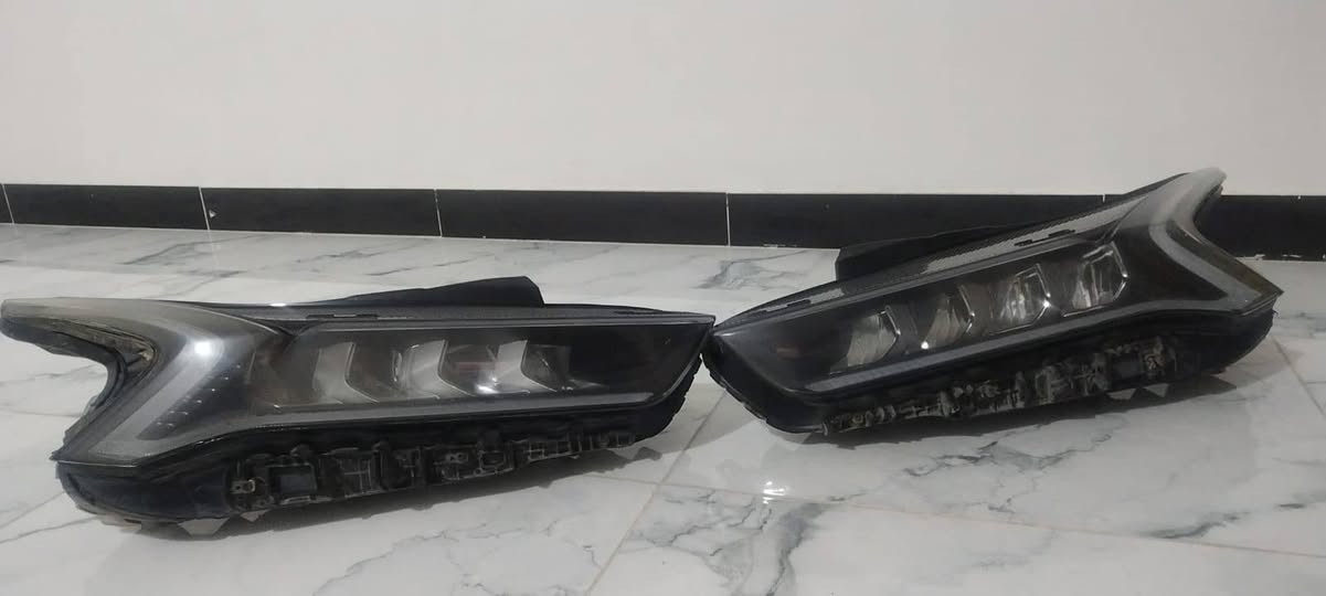 لايت كي فايف موديل 22لد برتقالي اتصال ***********
