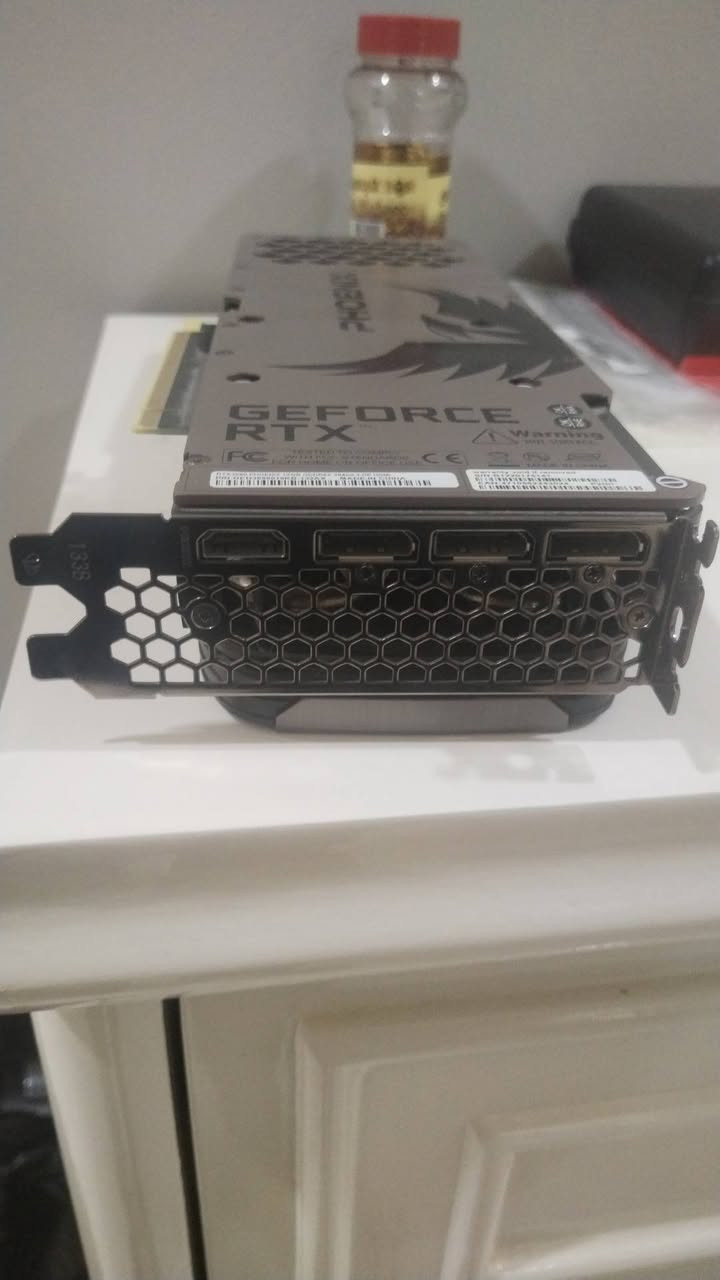 🎯السلام عليكم كارت شاشة استخدام قليل للبيع
السعر 600 مكاني بغداد
***********
المواصفات

NVIDIA GeForce RTX 3080
🏗️ المعمارية
Ampere
⚙️ CUDA Cores
8960
💾 VRAM
12GB GDDR6X
🔌 Memory Bus
384-bit
🚀 سرعة الذاكرة
19 Gbps
📊 Bandwidth
912 GB/s
🔥 Boost Clock
1710 MHz
⚡ استهلاك الطاقة
350W
🔌 الطاقة
2 × 8-pin
🖥️ المخارج
3× DisplayPort 1.4a + 1× HDMI 2.1a
📐 الطول
294mm
📏 السماكة
2.7 Slot
❄️ التبريد
3 مراوح
🖥️ أقصى دقة
8K 7680×4320
🔗 الواجهة
PCIe 4.0 x16
🔋 الباور المقترح
750W أو أعلى
