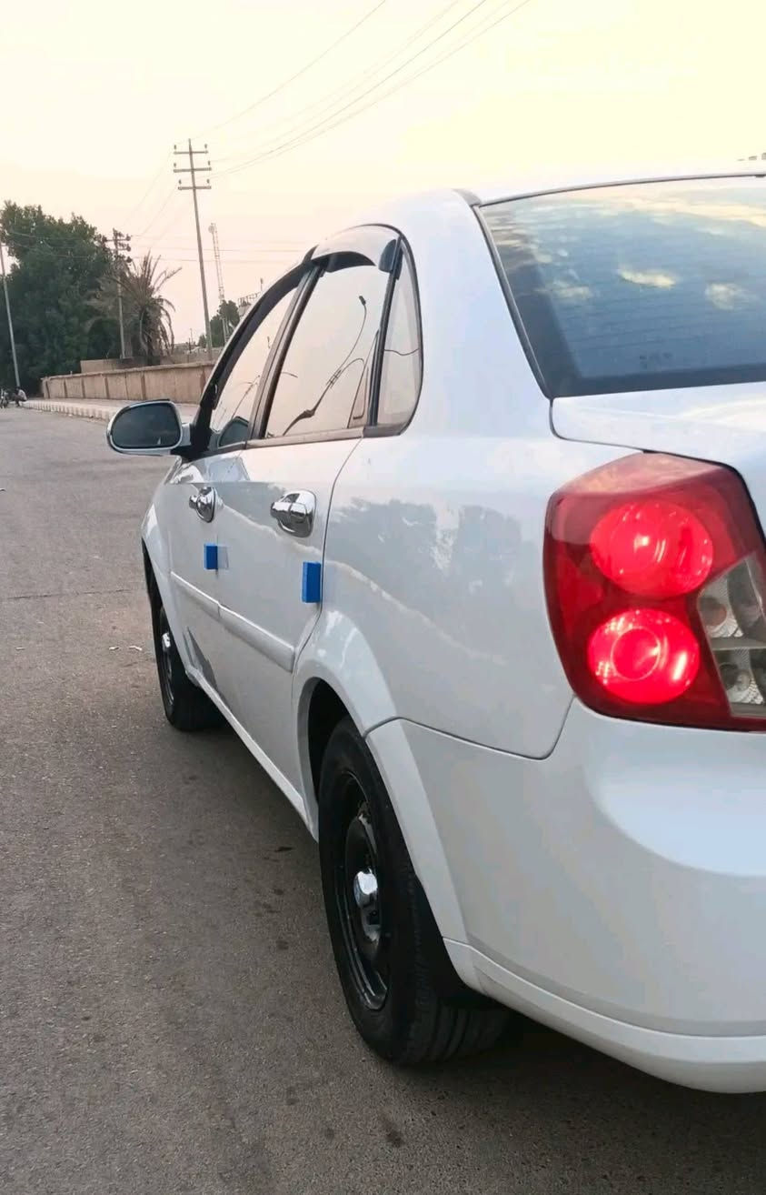 ٢٠١١ • مكفوله • رقم بصره