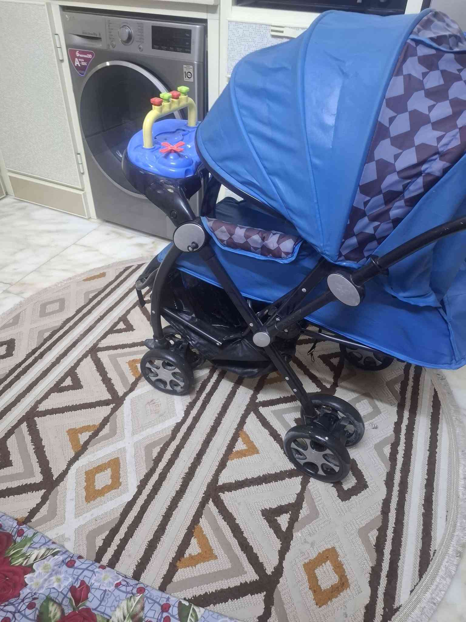 عريانة للبيع قفل ٣٠ الف العنوان بغداد أم الكبر والغزلان الاتصال واتساب ***********
