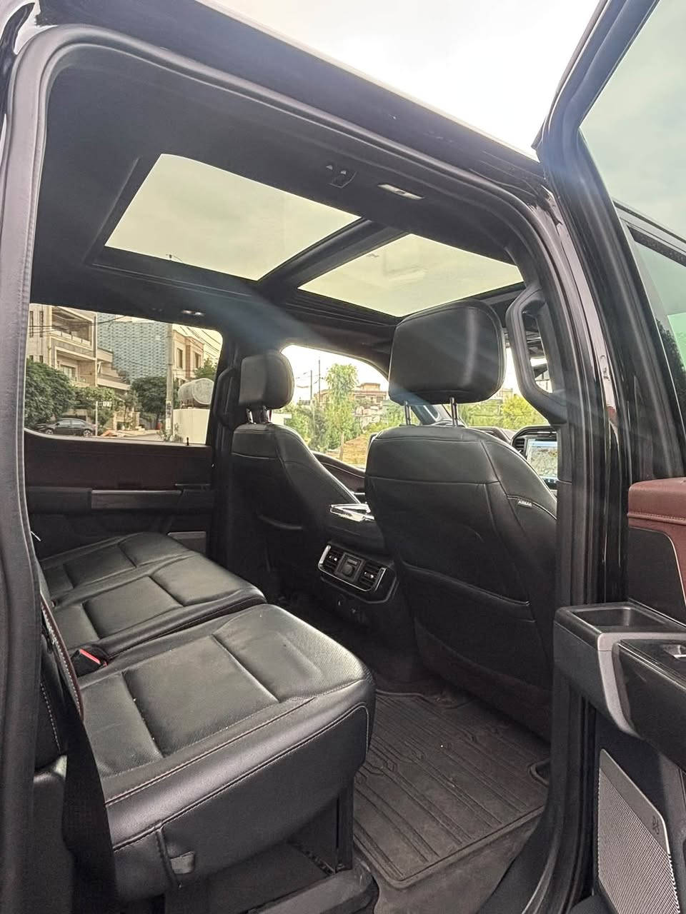 F150 لاريت • هايبرد • ٥٨ الف