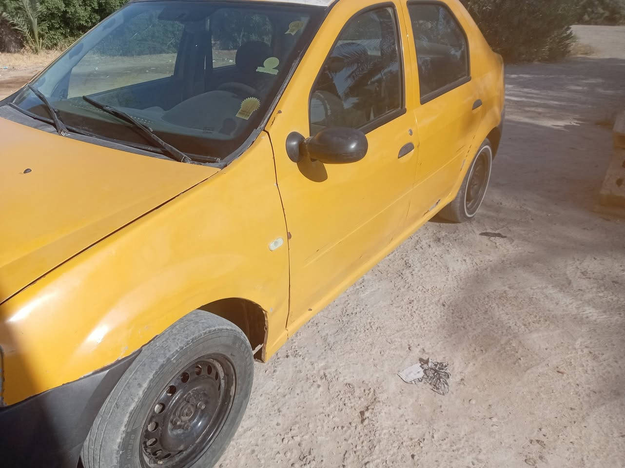 رينو ٢٠١٠ المكينه بيها بخار والباقي جاهز كير حداديه تخم تاير دواخل جديده السياره ناعمه رقم بغداد مكان السياره ديوانيه رقمي *********** ابيع اقساط اقساط ب١٨ وبيها مجال
