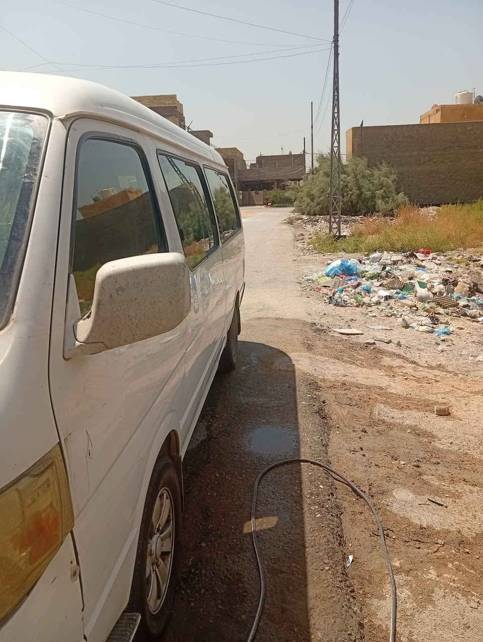جنبي H1 ٢٠١٥  رقم بغداد للبيع حره  كير واكسل كفاله محرك بيه تنقيص فقط من دون تبخير مكان سياره بابل السعر ٨٨ وبيه مجال للاستفسار 
الاتصال ***********
واتساب ***********
