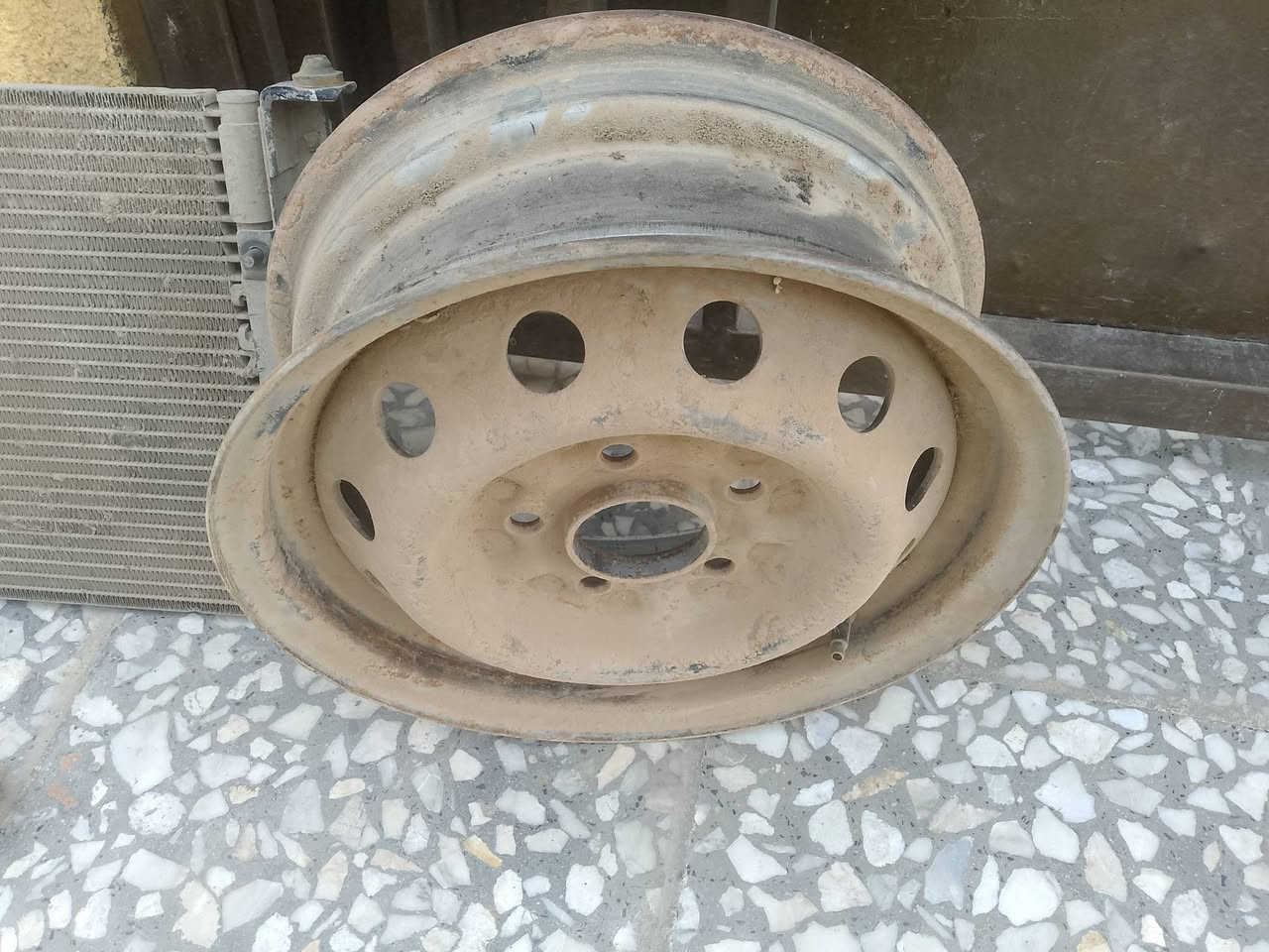 قطع غيار • سلف • داينمو