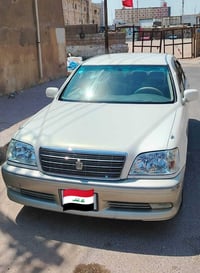 كراون جنون • محرك D4 • قرار 102