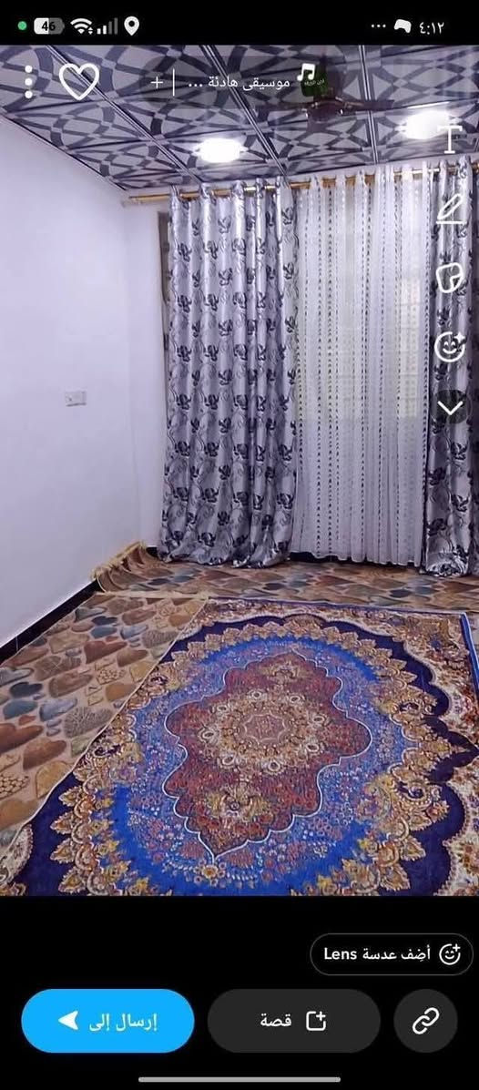 العريفية الشارع الخدمي • غرفة وصالة استقبال • طابق ونص