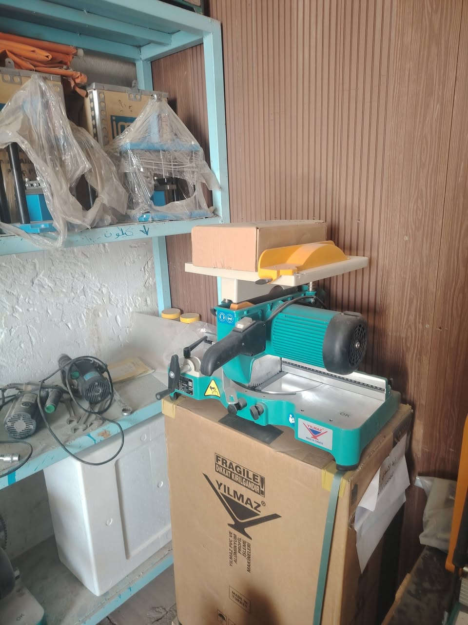 يتوفر لدئ حيدر الاسدي محافظة بابل معامل المنيوم و pvc وقطع غيار وباسعار تنافسيه الاتصال عبر الرقم الاتي ***********
