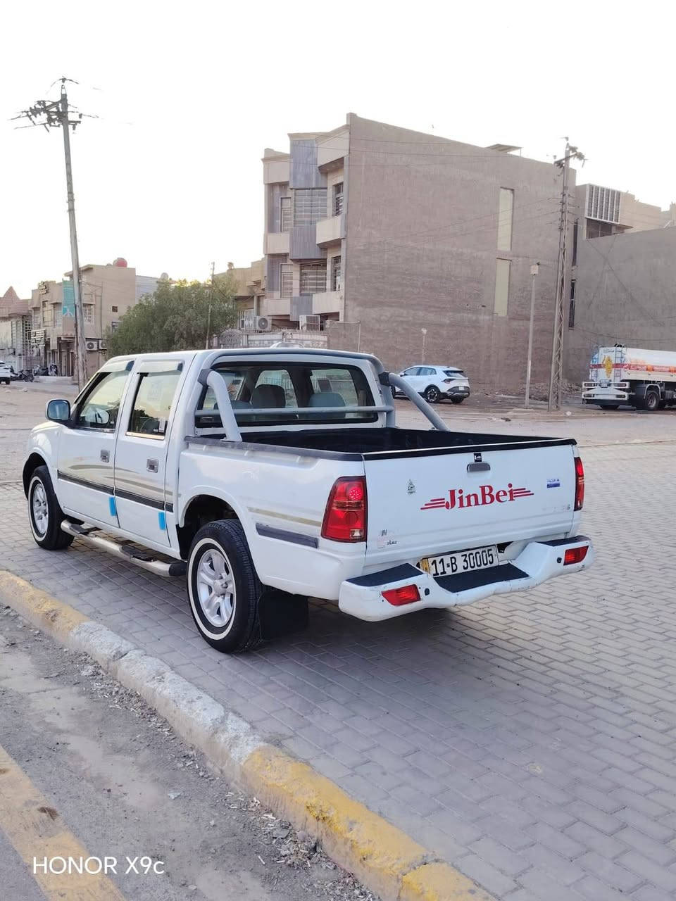 بيكم جنبي موديل 2010 كير ومحرك جدد تبريد شغال لا ضربه ولا صبغ سياره جاهزه السعر 47 مكانها بغداد للاتصال *********** بغداد, العراق

نص مكتوب في الصور:
- HONOR X9c