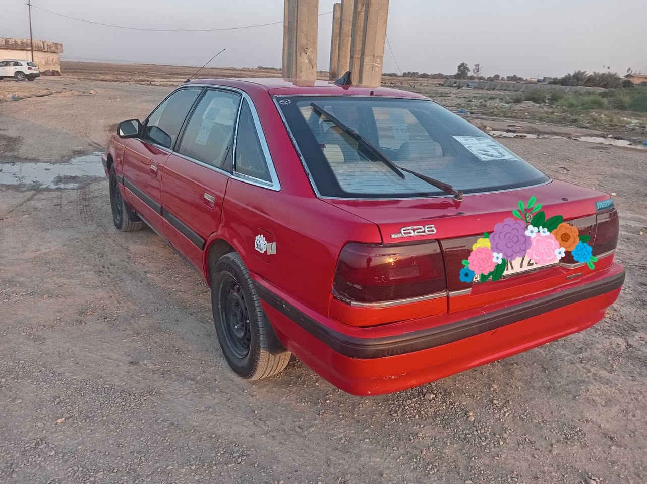 للبيع مازده 626 رقم كركوك دولي محرك وكير ابشرط ٨ بخ سياره تخم بلكات وتخم نوزلات تخم تايرات كلها جدد السعر ٣٥ وبيها مجال مكان السياره ديالى ***********

نص مكتوب في الصور:
- CHILL