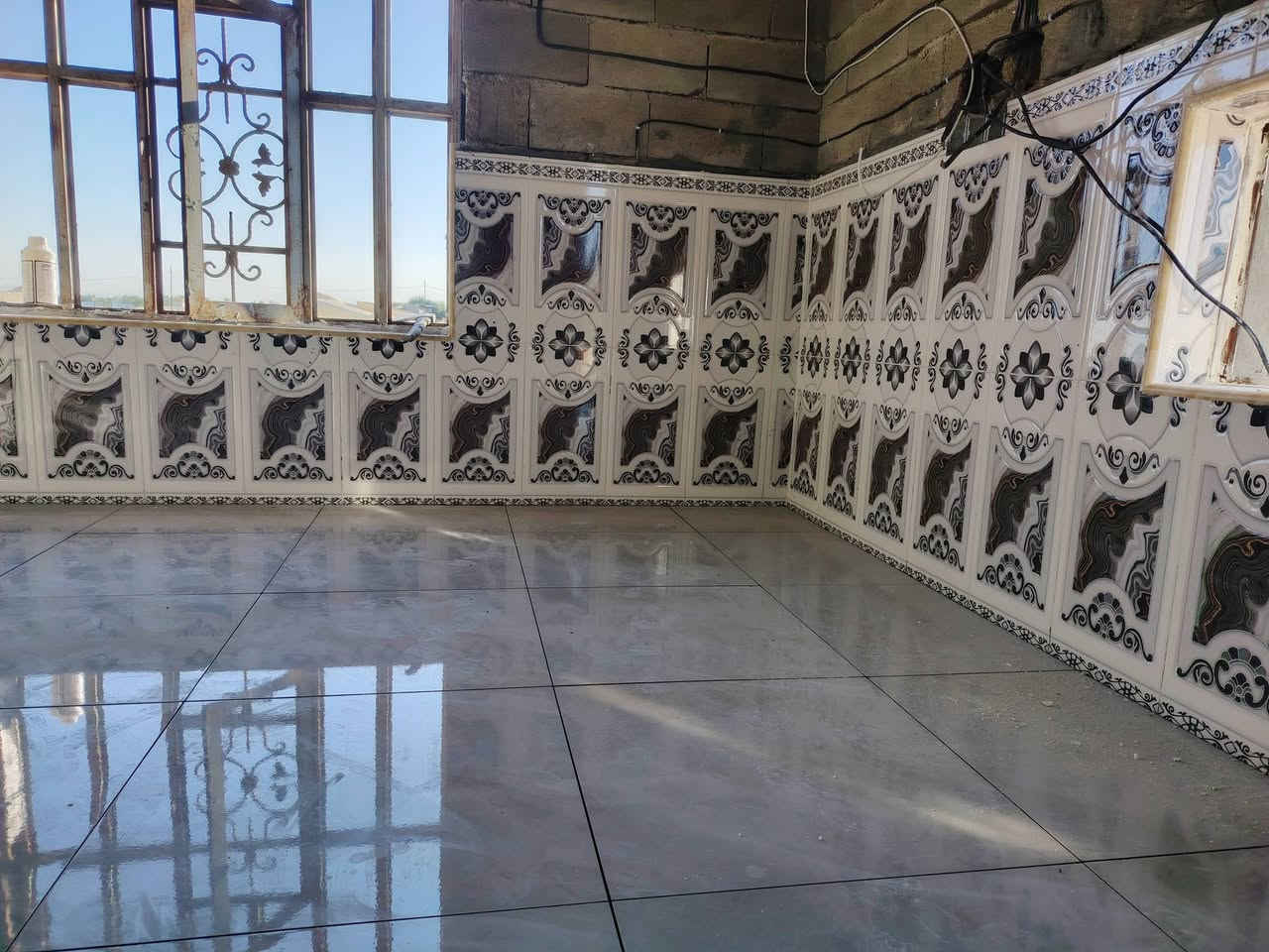 كادر سيراميك • متفرغ حالياً • شغل بليزر
