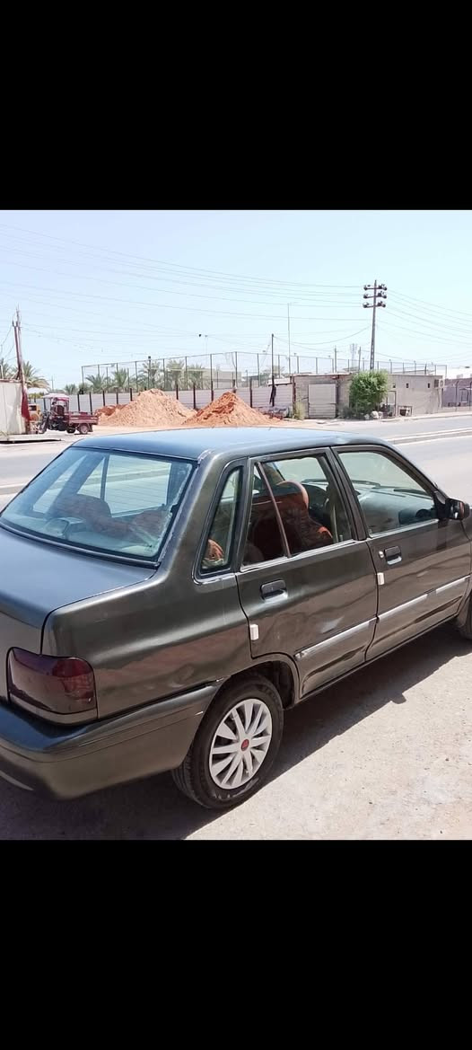 14 للبيع صبغ عام اثر جراد وصور قبل صبغ عندي كير مكينه برايد مكفولات ادامه جديده الحداديه تخم تاير سعر 25 وبيه مجال متواجد واتساب فقط عنوان كوفه شارع المعمل ***********
