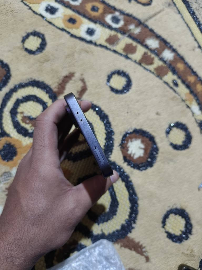 سامسونج اس 24فايف جي ذاكره256جهاز نضافه فول ١٠٠/١٠٠جهاز غني عن تعريف فقط جهاز ماويا شي بيع او مراوس حسب رغبه عنوان بصره معقل *********** البصرة, العراق

