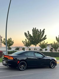 تشارجر SXT • ٢٠١٧ • كلين تايتل