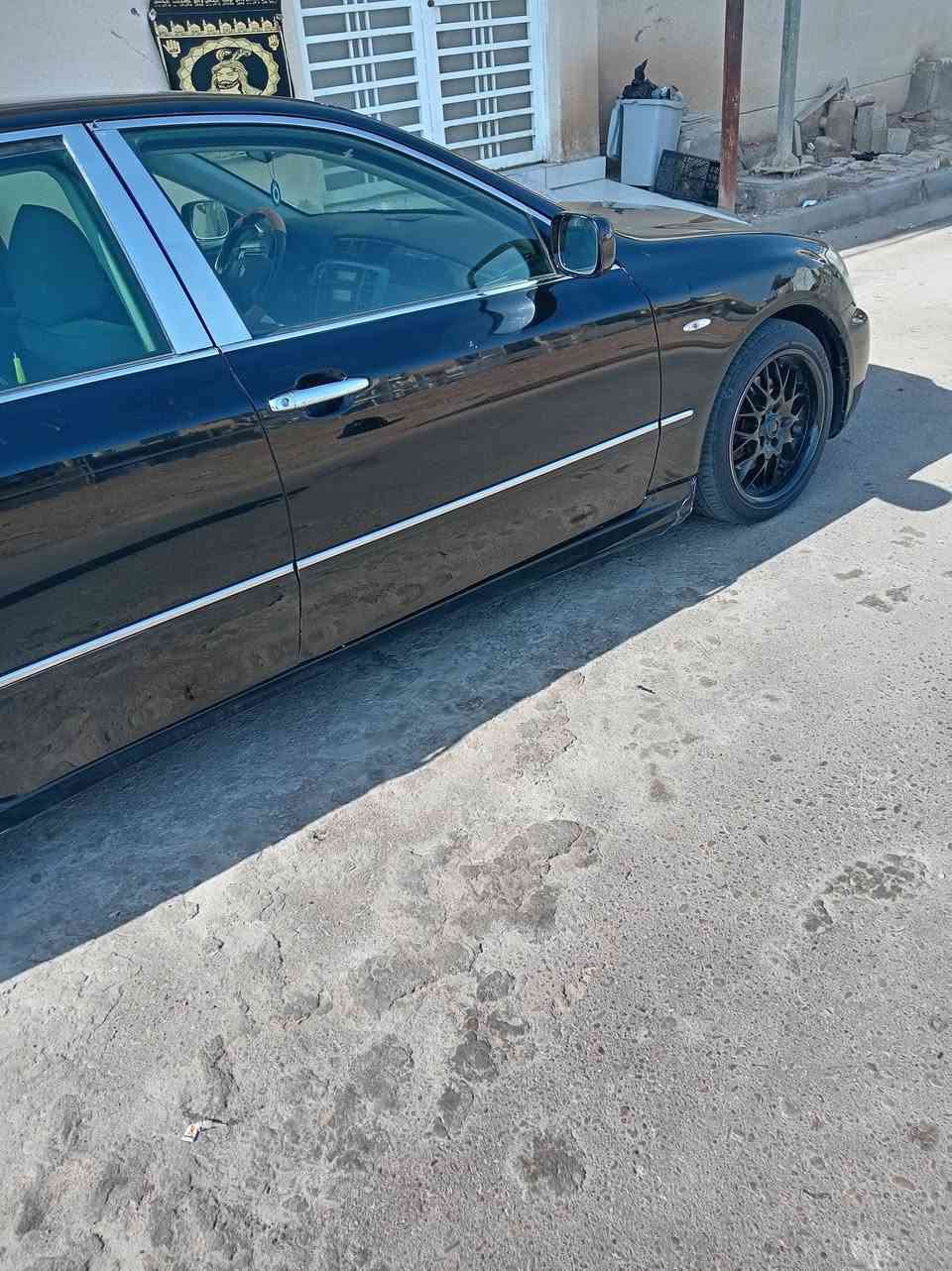 البيع سياره شاهينه ٢٠٠٧ أدوات الون اسود سياره حلوه وجديده مكينه كير جديد حداديه جديد بدي جديد يراد بس دعاميه الخلفيه تعبانه واضحه بل صوره تبريد ثلج ٣ دكم غرفه كلش حلوه السعر ٣٢ وبيه مجال العنوان العماره هاتف *********** بي واتساب
