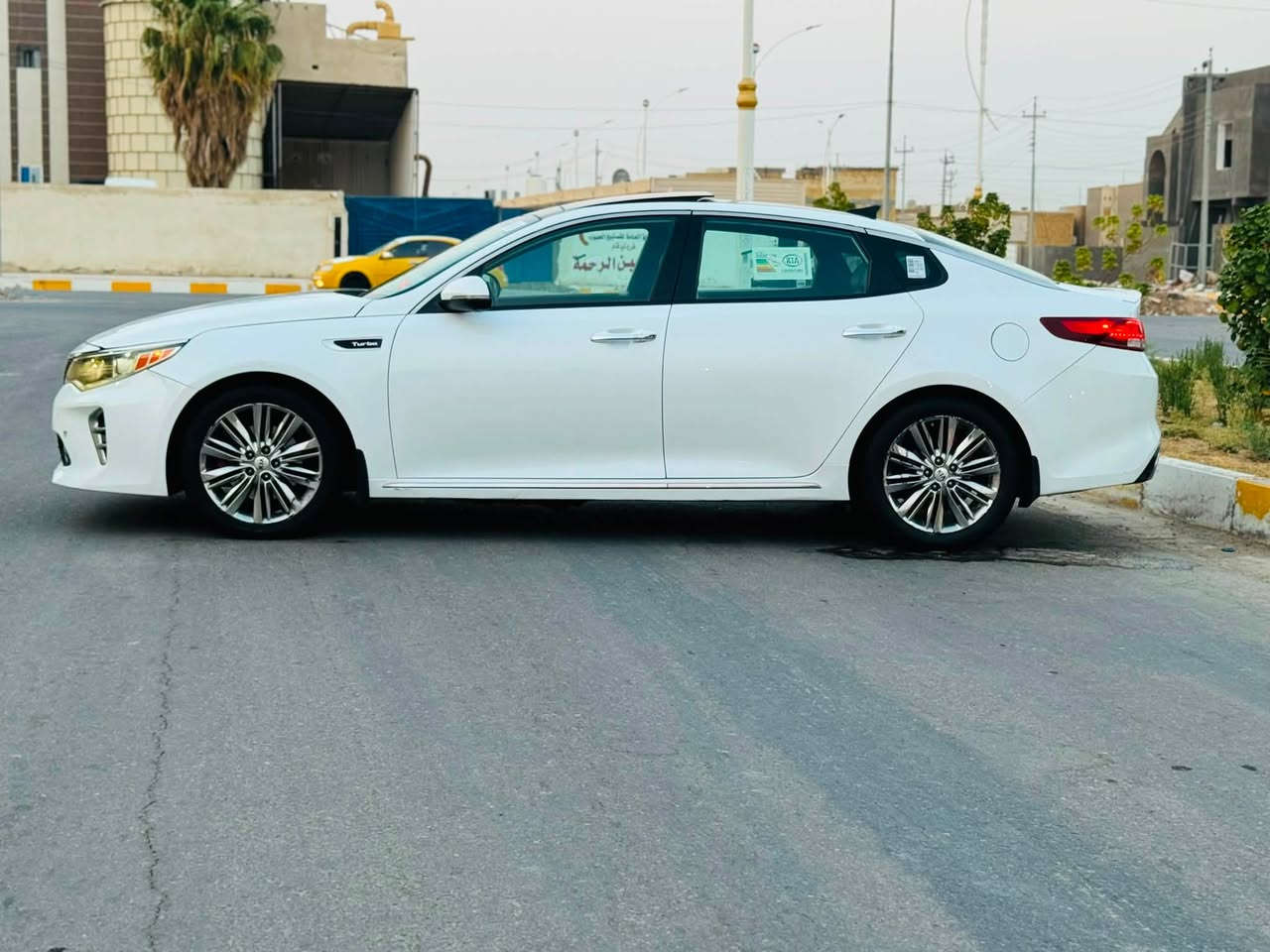 سلام عليكم البيع او مراوس اوبتيما 2016
رقم بغداد تحويل ثاني يوم 
تبديل بنيد فقط والباقي كفاله عامه من كلشي 
فول مواصفات اعلئ فئه SXL
بني رامه فتحتين 
بصمه تشغيل / بصمه ابوب 
كشنات جلد / كشنات كرهبائيه 
تدفئه كشنات / تدفئه استيران 
سايد بريك بصمه / 5 كامرات 
خزن ميموري / بردات خلفيه بلاد
تبريد قطعتين / حساسات 
رادرات جانبيه / ستيران دي رياضي  
شاشه جبيره / تحكم استران 
بلاجكتورات / شفات استران 
سياره مواصفات الأخير 
المسافه المقطوعه 100
سياره جاهزه محرك كير حداديه تبريد 
جاهزه الأخير 
السعر 135 وبيه مجال 
المكان ناصريه 
الاستفسار 
***********
