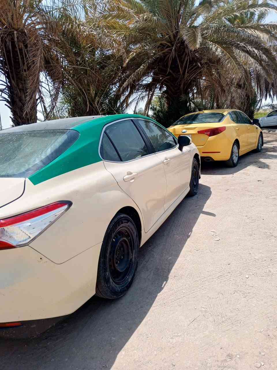 سلام عليكم كامري هايبرد  رقم ذي قار نكليزي 
موديل 23 مراوس فقط بشارجر وبامه رقم تليفون مكان سياره ناصريه ***********
