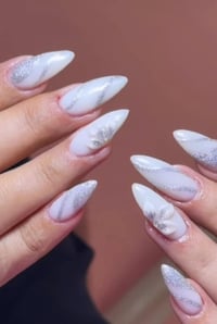 خبيرة أظافر ورموش • دانيا كوين • شهداء البياع