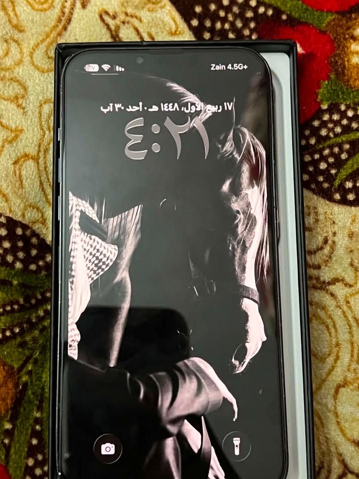 ايفون ١٣ برو ماكس جهاز جديد كلش لوك مبدل شاشة وضهر فقط بطارية ٧٨ أمريكي  وياه كارتونه وكيبل سعره ٥٠٠
للاستفسار ***********
