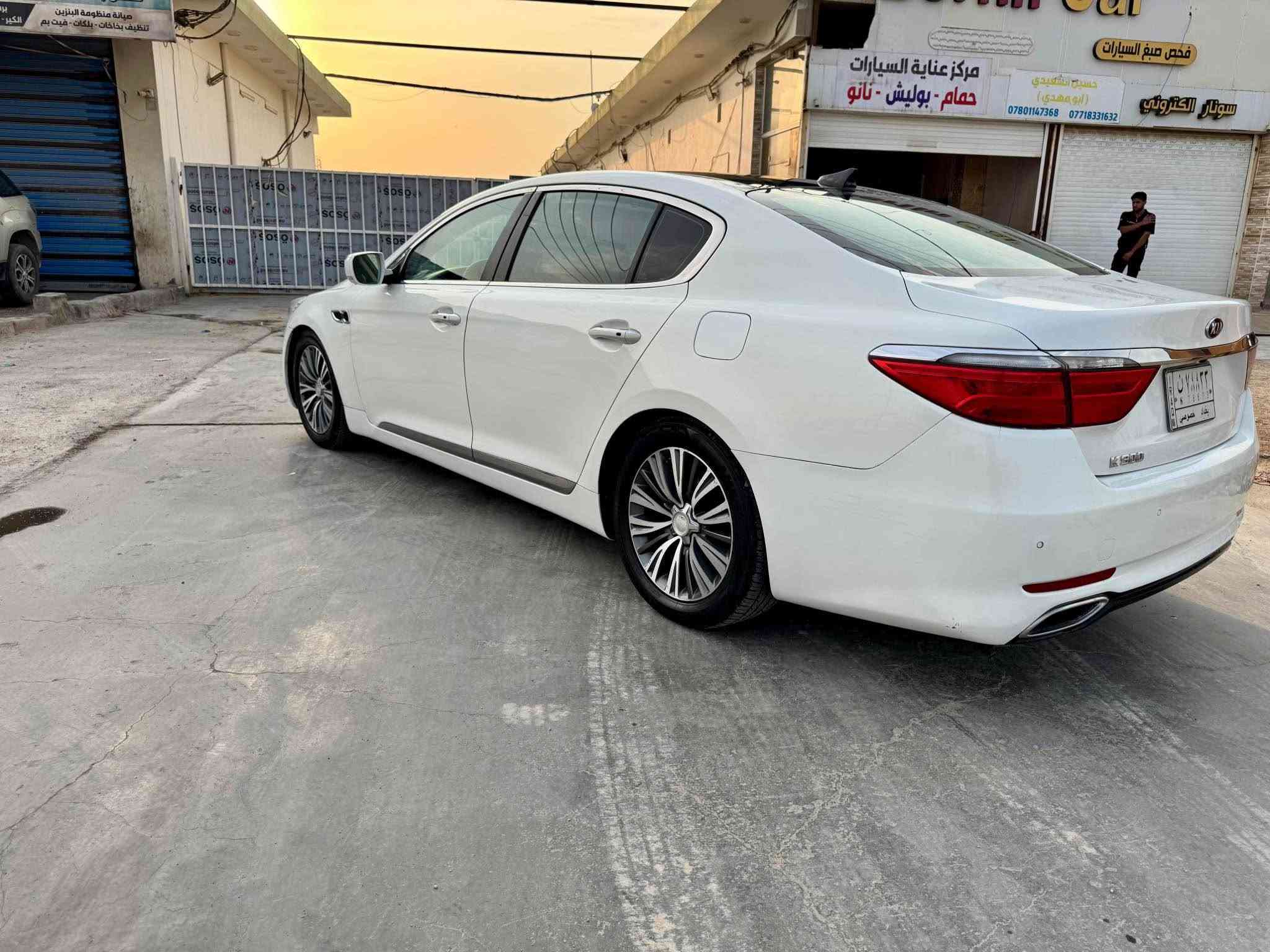 K900 امريكي • ٣.٨ • كراسي مساج