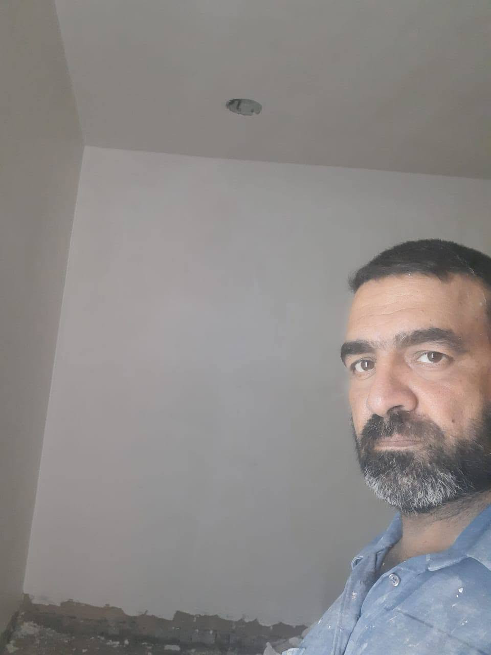 السلام عليكم خلفه مبيضجي شغل درجة اولى العنوان العبيدي هاتف ***********.   ابو سجاد ومن الله التوفيق يوجد واتساب

نص مكتوب في الصور:
- HONOR X9c