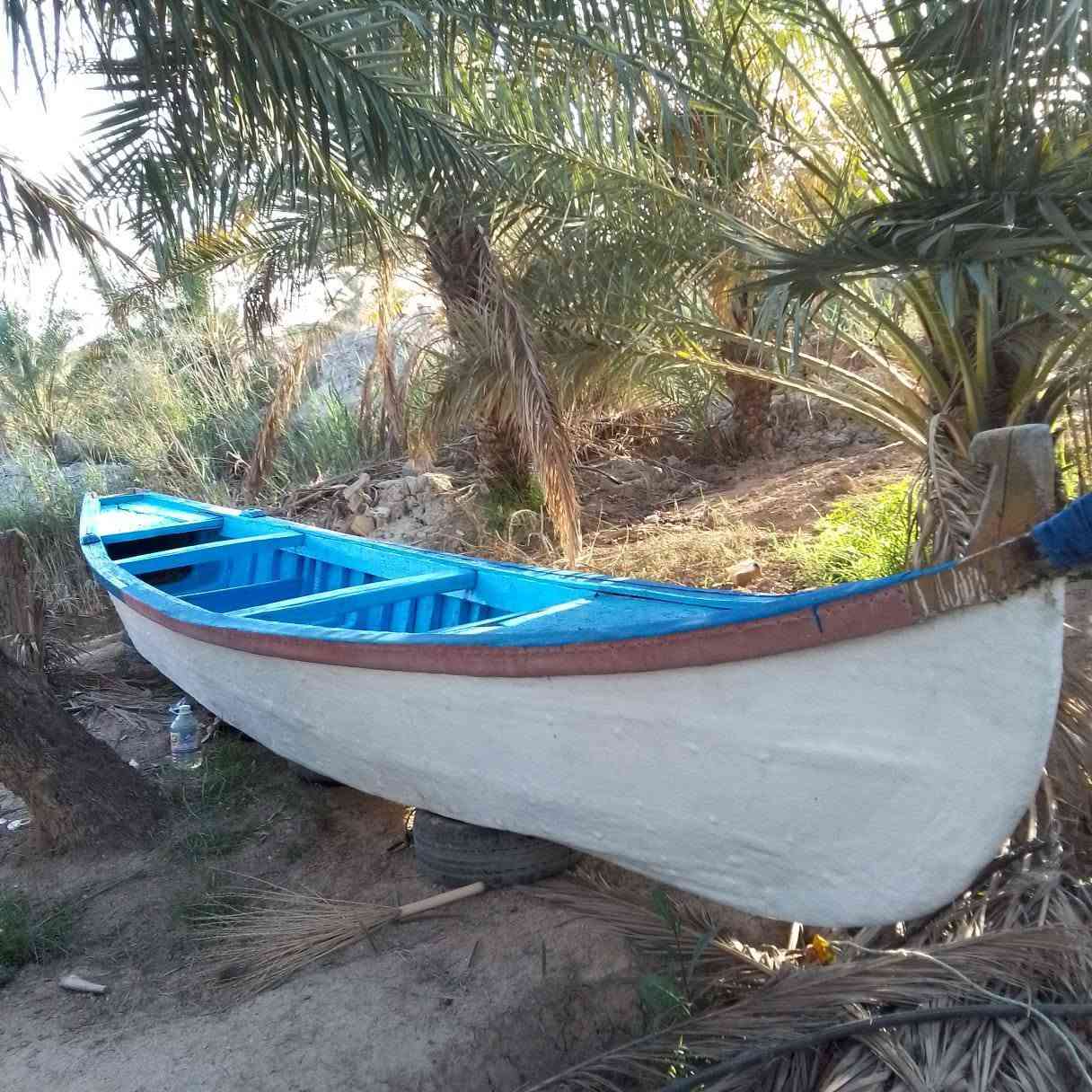 السلام عليكم بلم فيبر جلاس قطع للبيع سعر 750وبي مجال مكان بصره ابو الخصيب ***********
