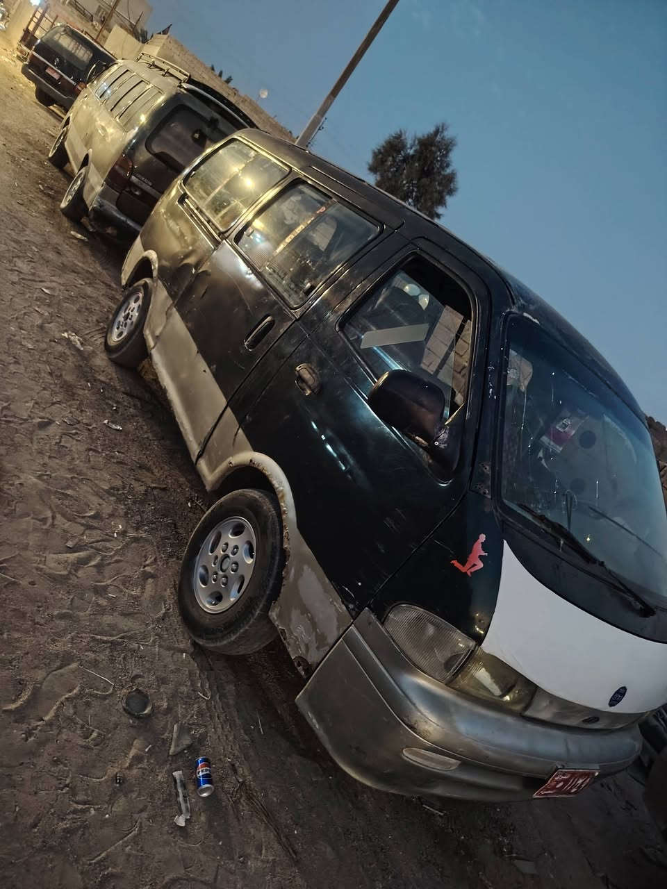 سلام عليكم، بريجو رقم احمر معلايه راعيه صديقي ابيع راعي فقط محرك توه مجفت كله جديد كيراكسن حداده ناعمه لسياره، العنوان بصره ابي الخصيب ***********/ السعر ٢٣ورقه

