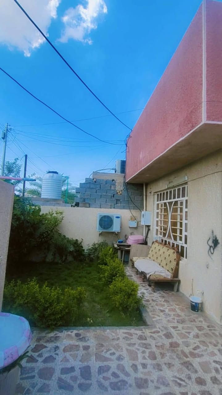بيت ٢٥٠م • طابق واحد • ٢ نوم