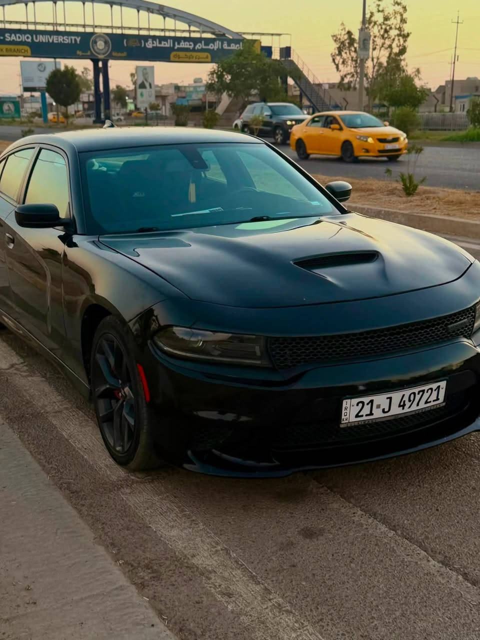 جارجر جي تي  2023 امريكي صور السونار مرفوقه بلمنشور
عداد 80 الف mi  
المحرك V6 سعة 3.6
المواصفات
جناح خلفي أسود
ويل قياس 20 إنچ أسود
مصابيح أمامية زنون
كشافات ضباب زنون
مصابيح أمامية مع LED
حساسات خلفية
شاشة كبيرة مع نظام ملاحة GPS
سستم صوت 
مقاعد أمامية كهرباىيه
محدد سرعة
اتصال بلوتوث
كاميرا خلفية
دخول ذكي (بصمة)
رقم سليمانيه 
للتواصل يرجى الاتصال على الرقم الآتي

***********
