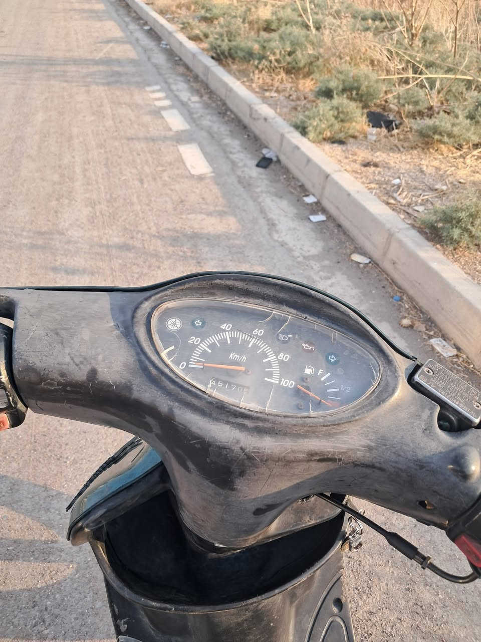 سلام عليكم اكزز نضافه كدام العين هندر تشتغل سلف واكف ترتيب بصيط يرادله لايت شغال كيج بانزين شغال مكينه خير من الله معمر وبستم فقط علبلاد مكاني ايسر استفسار اكثر سعره ٣٥٠ ***********
