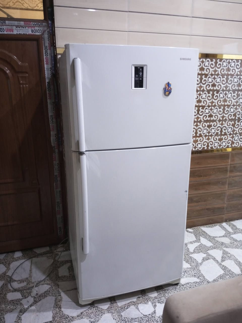 ثلاجه 30 قدم نظيفه كلش عنوان بغداد حي الجهاد ***********
