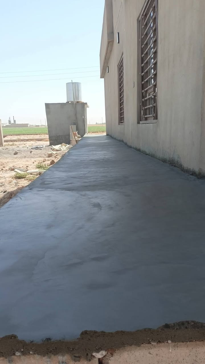 اسلام عليكم يوجد لدينا صب جاهز اوصب مركزي بأسعار مناسبة مع شقل رقم واحد تريد بلمتر تريد بلمكعب تريد شقل كطعيه عندك صبت حوش اوعندك داير مال بيت اوعندك قدمت بيت اوعندك صبت كاشي او سيراميك اوصبت لاش احنا حاضرين بتجهيزكم تم صب ارضيه    داير بيت او قدمت بيت مع سقل ميالج او مالج وهذا من فضل الله(***********)
