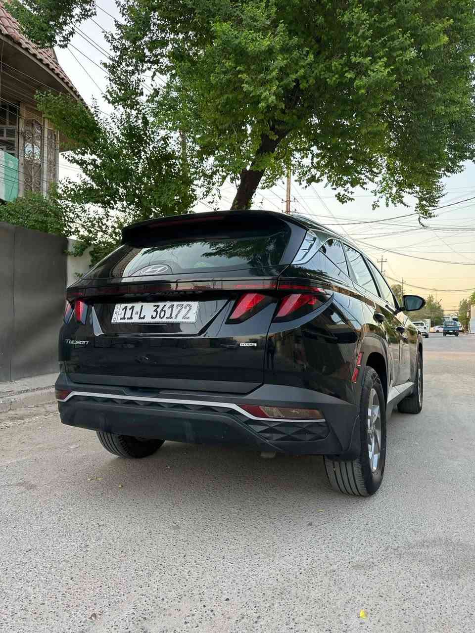 🚘 هيونداي توسان 2023
🇺🇸 وارد أمريكي كلين كلين
📍 ماشية 70 ألف كم
📑 رقم بغداد وباسمي — تحويل بنفس اليوم
⚙️ كشنات تدفئه 
      ستيرن تدفئه
    سايد بريك بصمه 
🖤 اللون: أسود
✨ سيارة حلوه كلش 
حادث حافه البنيد فقط 
بدون صبغ السيارة ولاقطره صبغ 

💰 السعر: 170$
🔸 وبيها مجال بسيط للطيبين 

📍 العنوان: بغداد – بغداد الجديدة
📞 ***********
