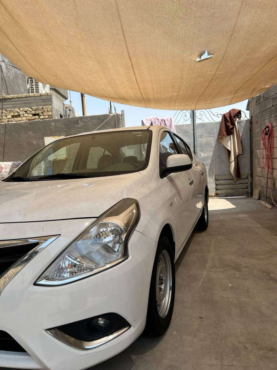 سلام عليكم نيسان سني هندي بليته زركه مديل 2022/ رقم اربيل بسم شركه تحويل وكاله كيفك [سنويه بعدها  مامتهيه ]بيها مدكر خلفي جها اليسر صبغ الباقي كفاله سياره جديده مغلفه كشنات ارضيات صندوك تخم تاير حداده/ 💯ب 💯 /كير مكينه تبريد ثلج /مكان البصره /سعر 95بيه ماجل قليل /***********/////سياره كلش جديده احله من صور
