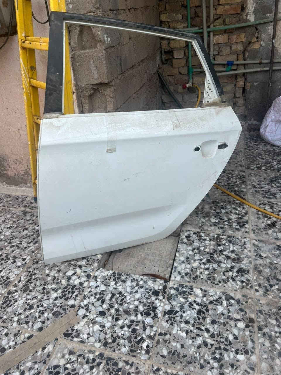 متوفر دعاميات خلفيه دفيوز فسفورات
باب ابيض جنطه كامله بنيد سلفر
للتواصل وات ساب ***********

