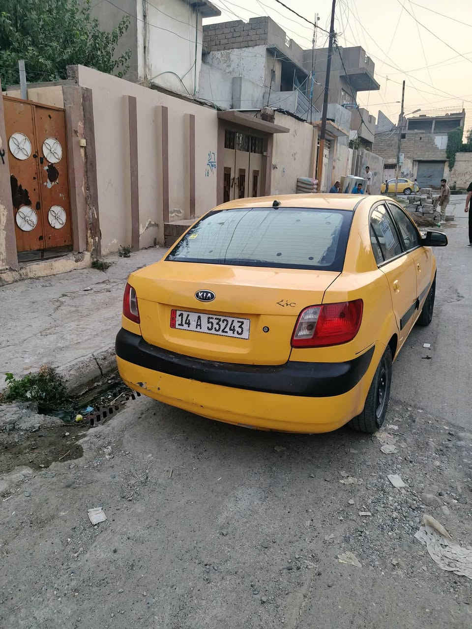 للبيع كيا ريو 2009
ضررها طخه خفيفه بصندوك 

مابيها كاربون رقمها مشروع وطني كبل تحول ب اسمك وطلع كاربون 

السعر 68 مراسله الرقم واتساب أو الاتصال
***********
