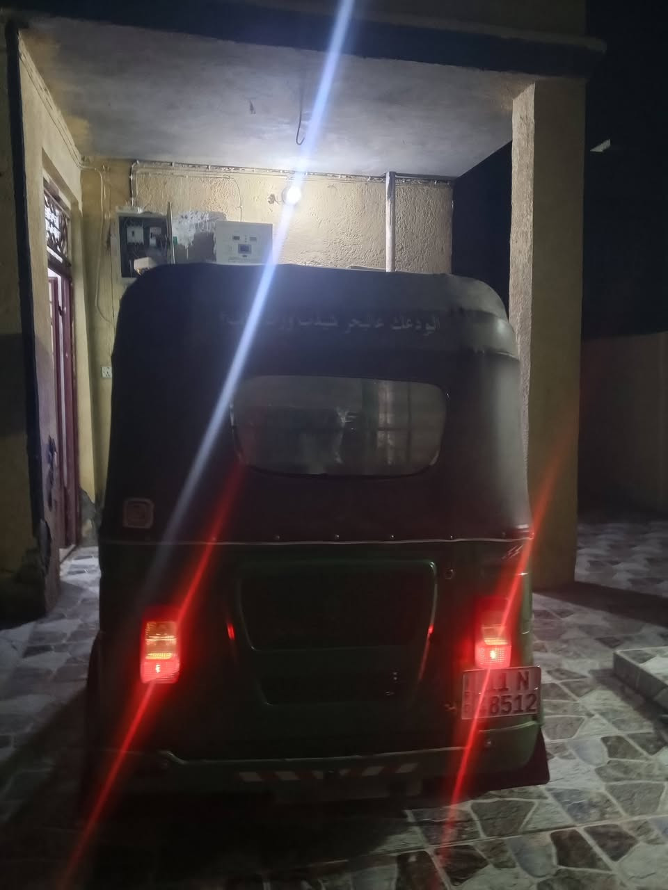 سلام عليكم للبيع تكتك موديل 22رقم بغداد نكليزي تحويل ثاني يوم بيها ضربه بل لغد وبيها خيسات بل دوس مامعمرهن تكتك متروكه يردلها ترتيب شوي بس كامله كل نقص مابيها مكينه خير من الله كهربيات كلهن شغالت متوزي ع بيعتها مكاني بعقوبه تقاطع ل ساده ***********
