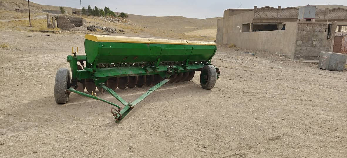 دسك 14 نضيف للبيع مكلف بل نشر ***********
