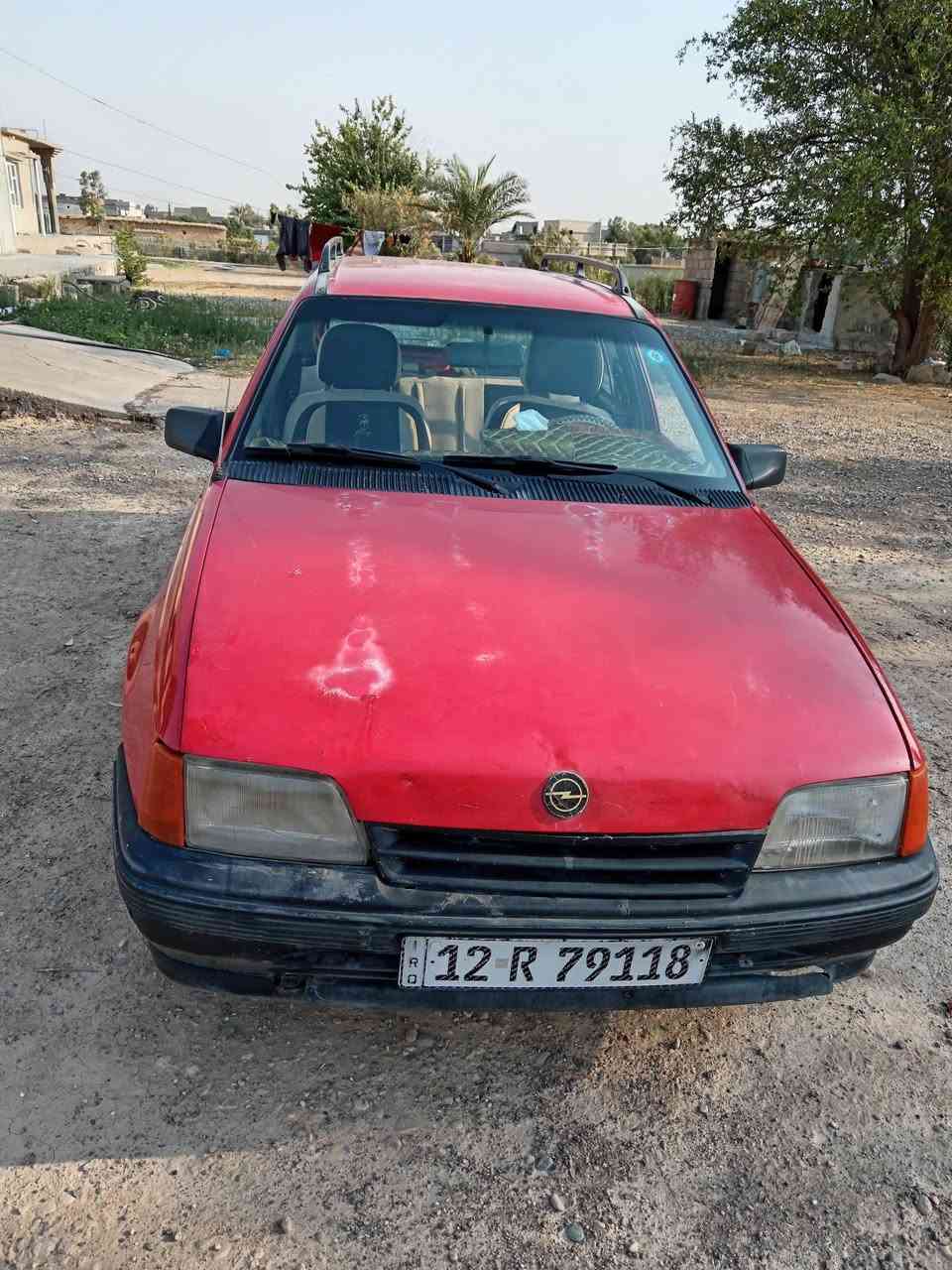 سلام عليكم سيارة كاديت للبيع موديل1992 سنويه 2031 السعر 25 بيها مجال ***********
