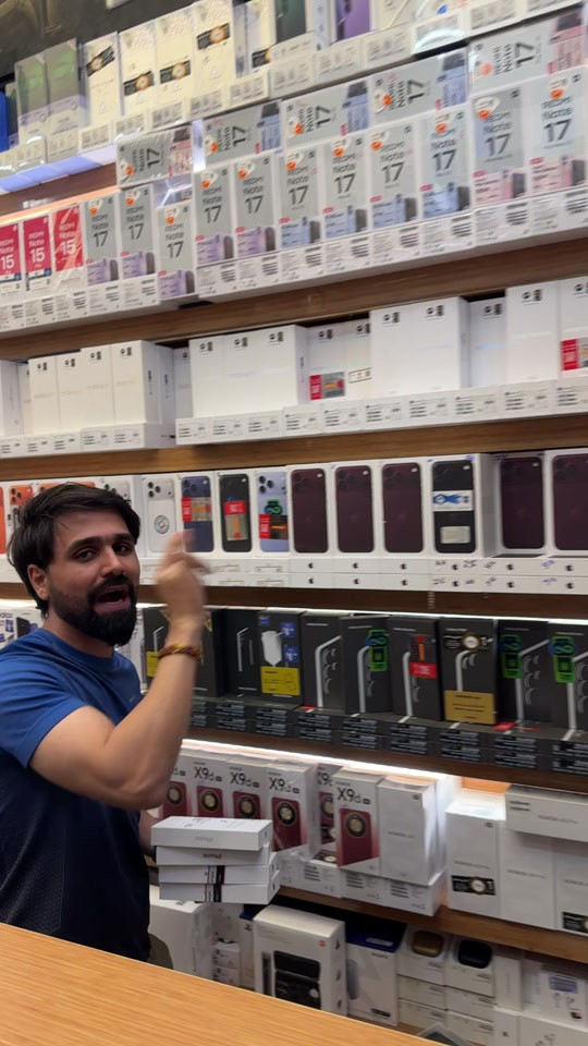 ومركزنا راح يراوسك جهازك القديم بي جهاز تختار  مركز ابل ستور كل الهواتف ‏ Apple store ‏‎✅ ابل ستور المركز الاول في عالم الهواتف و اكسسوارتها ‏‎ مركز معتمد لدى جميع الوكالات الرسميه ‏‎ 🌹جميع استفساراتكم خاص وتدللوون🌹 ‏‎✅الثقه مصدر نجاحنا✅ ‏‎المركز مفتوح يومياً ‏‎من ال 9 صباحا حتى ال 12 مساءا ‏‎أو الاتصال بهاتف خدمة الزبائن ‏‎وت ساب/ تلگرام  *********** ‏‭***********‬ ‏‎العنوان : البصرة شارع الجزائر🛣 مقابل الخيمه🏢 قريب مطعم كناري سابقاً ⛺️  ‏‎لخدمة التوصيل 🚙 ال 🚗 🛵 من  ‏‎9 صباحا حتى ال 12 مساءً ‏‎أو الاتصال بهاتف خدمة الزبائن ‏‎وت ساب/ تلگرام  *********** ‏‭*********** 
