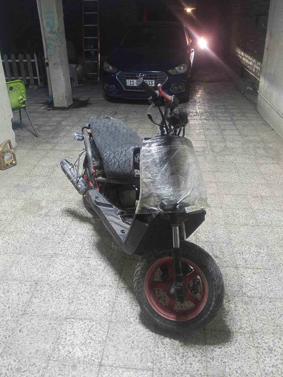 🔥 دراجة سكنز جبلي (تعمير جديد) 🔥 شلعة تخوف، وراحة بال.. 🏁✨
💥 المواصفات : • ⚙️ التعمير: تعمير جديد بالكامل (ما تحتاج أي مصاريف بس كفرات). • 🚀 الأداء: شلعة طيارة ومعدل. • 🎛️ التحكم والقيادة: سكليتر وعظمة جديد + يده جديدة + مجامع جديدة. • 🫀 المحرك والكهربائيات:
• ضفيره ماكس +كابريتر جديد + كويل جديد + عقل ماكس جديد (تشغيل وسحب صافي 100%).
• صالنصه رياضي + شوته رياضية + راس بلك جديد + شخاطة سلف جديدة.
• باتري أصلي جديد + كتف شحن جديد . • 🛑 الأمان: بريكات دسك أمامي وخلفي.
✨ الدراجة جاهزة، تدك سلف وتتوكل ما تصرف عليها فلس، فقط كفرات. ملاحظة:  الدراجه صيني .
📍 المكان: الكمالية 💰 السعر: [290 ألف]. [وبيها مجال بسيط للطيبين] 📞 للتواصل: ***********  .أو دزلي رسالة على الواتساب.

التصوير ضالمها كلش
