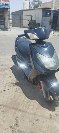 سكنس فحل • نوزل • كهربائيات
