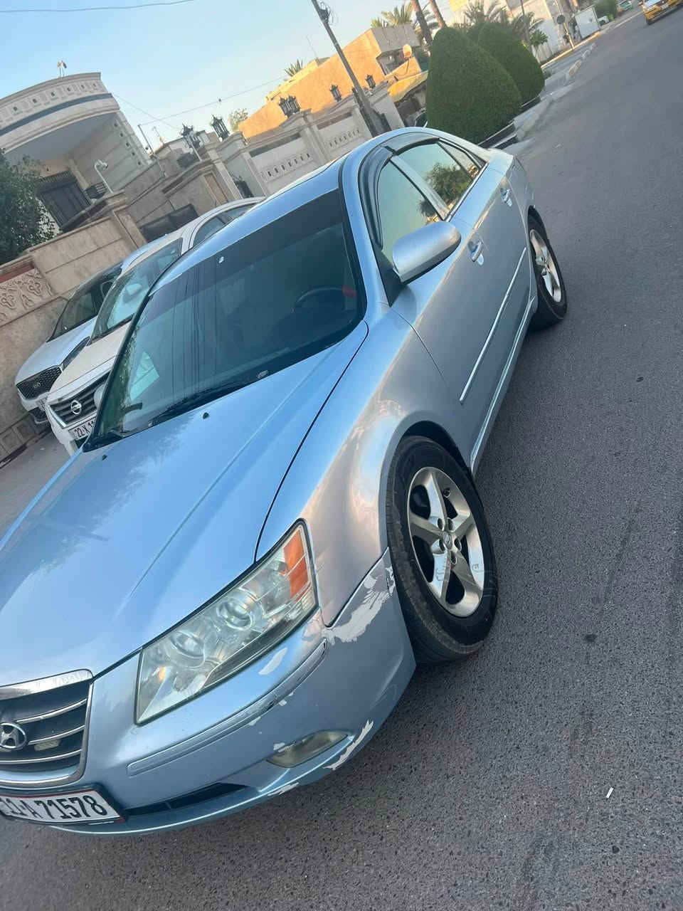 السلام عليكم 

للمراوس مع. Bmw
او بيع 

هونداي سوناتا 2006 وارد أمريكي رقم بغداد انكليزي شرط تحويل ثاني يوم محرك V6 حجم 3300  فول مواصفات  فتحه سقف سلايد روف شاشه بلاديه مانع انزلاق تبريد ثلج تدفئه ناركامله تخم تاير جديد ويل 17 صدر خلفي و امامي جديد  باتري جديد  السياره مصبوغه عام جماليه شرط بدون معجون و بدون قطره دواخل اثر جراد فقط السياره جديده و مال جناي 
 
السعر 80 

مكاني بغداد الكريعات
 الي يحب تفاصيل اكثر الاتصال على الرقم 
***********
